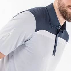 Galvingreen Galvin Green Mapping Golf Polo Shirt 10 Galvingreen Galvin Green Mapping Golf Polo Shirt -Golf Sweaters Sales Galvin Green AW22 Mapping Polo Shirt G136403 SHGAL574 M Cool Grey Navy White Model 2