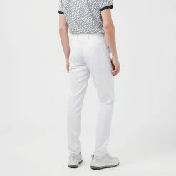 Jlindeberg J.Lindeberg Elof Golf Trouser 10 Jlindeberg J.Lindeberg Elof Golf Trouser -Golf Sweaters Sales J.Lindeberg SS22 Elof Trouser GMPA05222 0000 Code TRLIN018 34 W 32 Leg White Model 2