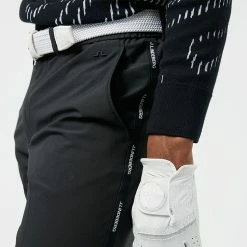 Jlindeberg J.Lindeberg Stuart Stripe Golf Trouser -Golf Sweaters Sales J.Lindeberg SS22 Stuart Stripe Golf Trouser Black GMPA05716 9999 Code TRLIN022 34 W 32 Leg Model 3