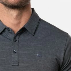TravisMathew The Heater Golf Polo Shirt Black 10 TravisMathew The Heater Golf Polo Shirt Black -Golf Sweaters Sales Travis Mathew SS21 The Heater Golf Polo Shirt 1MW395 Code SHTRA036 M Vintage Indigo Black model 2